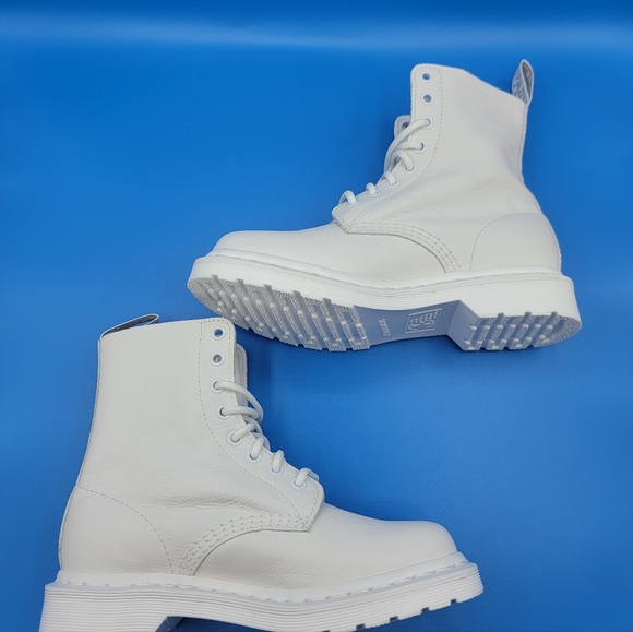 Dr Martens Pascal Mono White 1460 Boots Women’s Size 6 Leather Doc Martens New - Picture 7 of 9